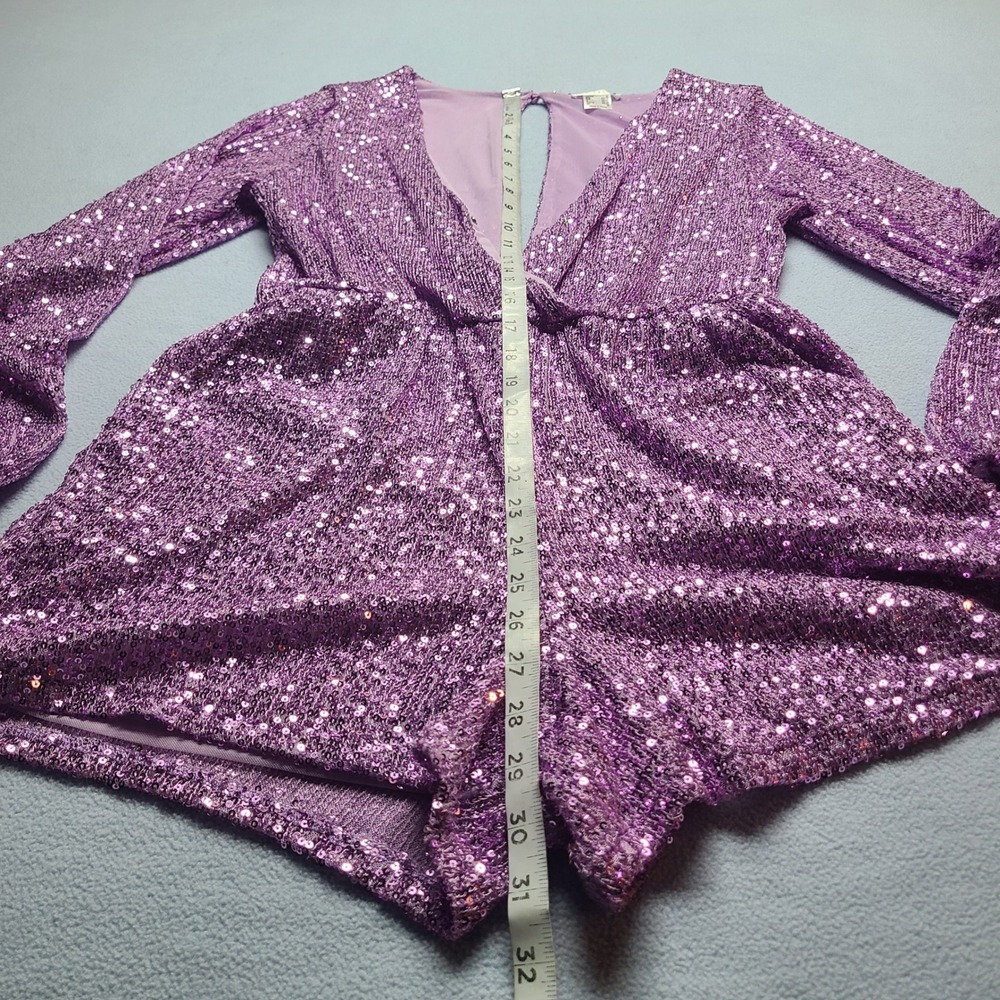 Venus Sequin Romper Womens Medium Purple Excellent Deep V-Neck Balloon Sleeve - Picture 3 of 8